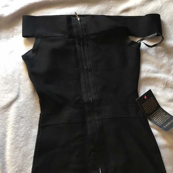 *SOLD* Bebe cut out off shoulder dress - Picture 5 of 9